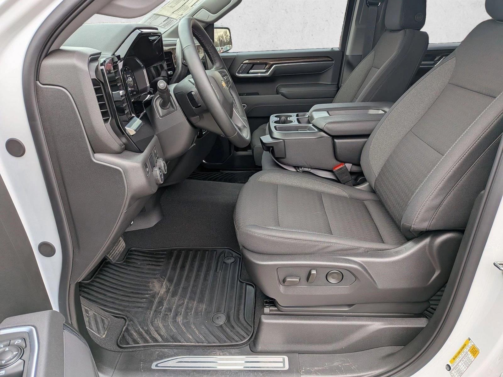 2026 Chevrolet Silverado 1500 Crew Cab Short Box 2-Wheel Drive LT