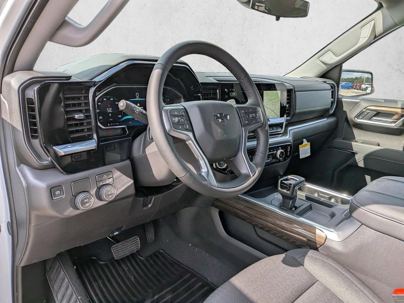 2026 Chevrolet Silverado 1500 Crew Cab Short Box 2-Wheel Drive RST