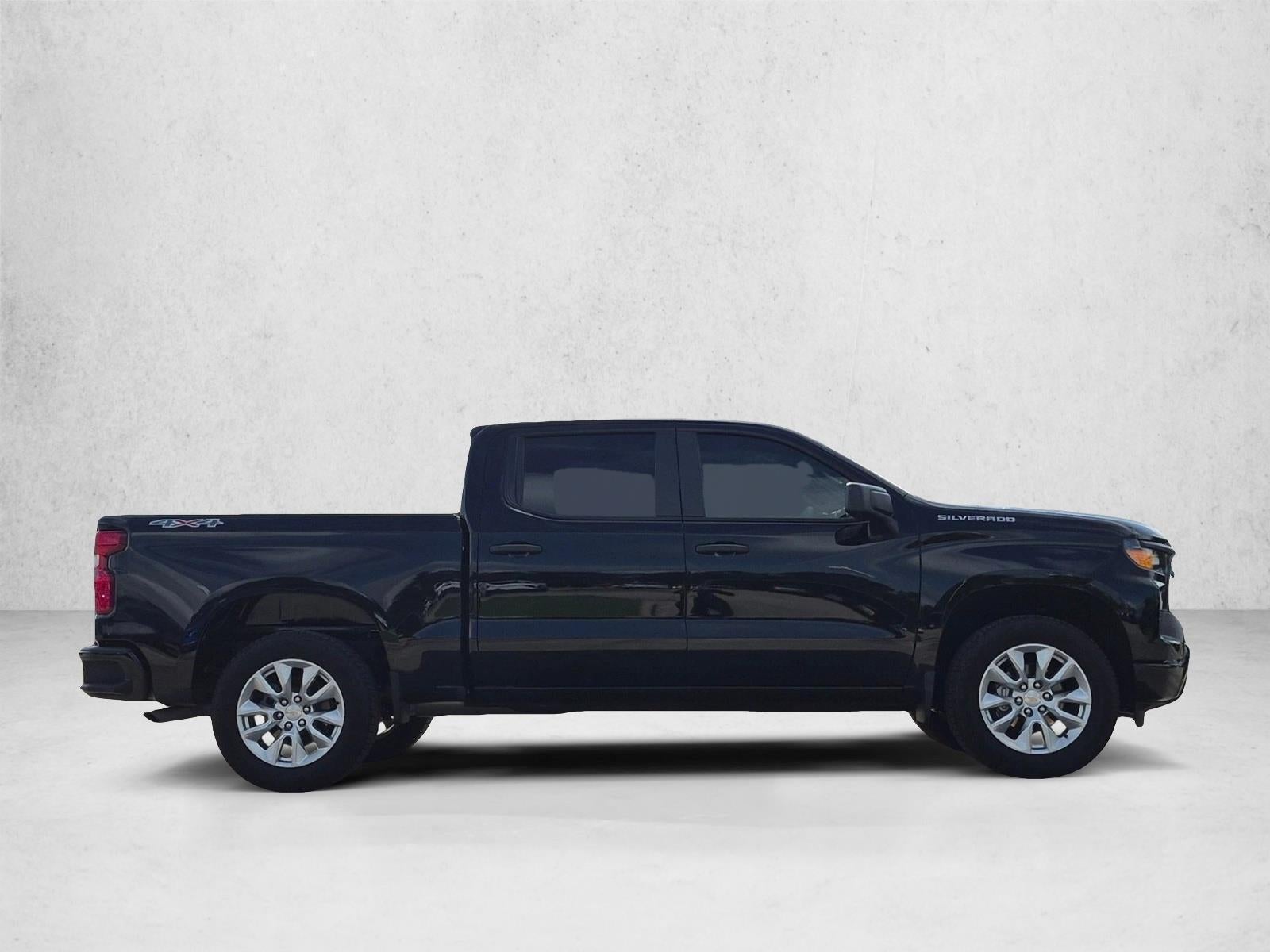 2026 Chevrolet Silverado 1500 Crew Cab Short Box 4-Wheel Drive Custom