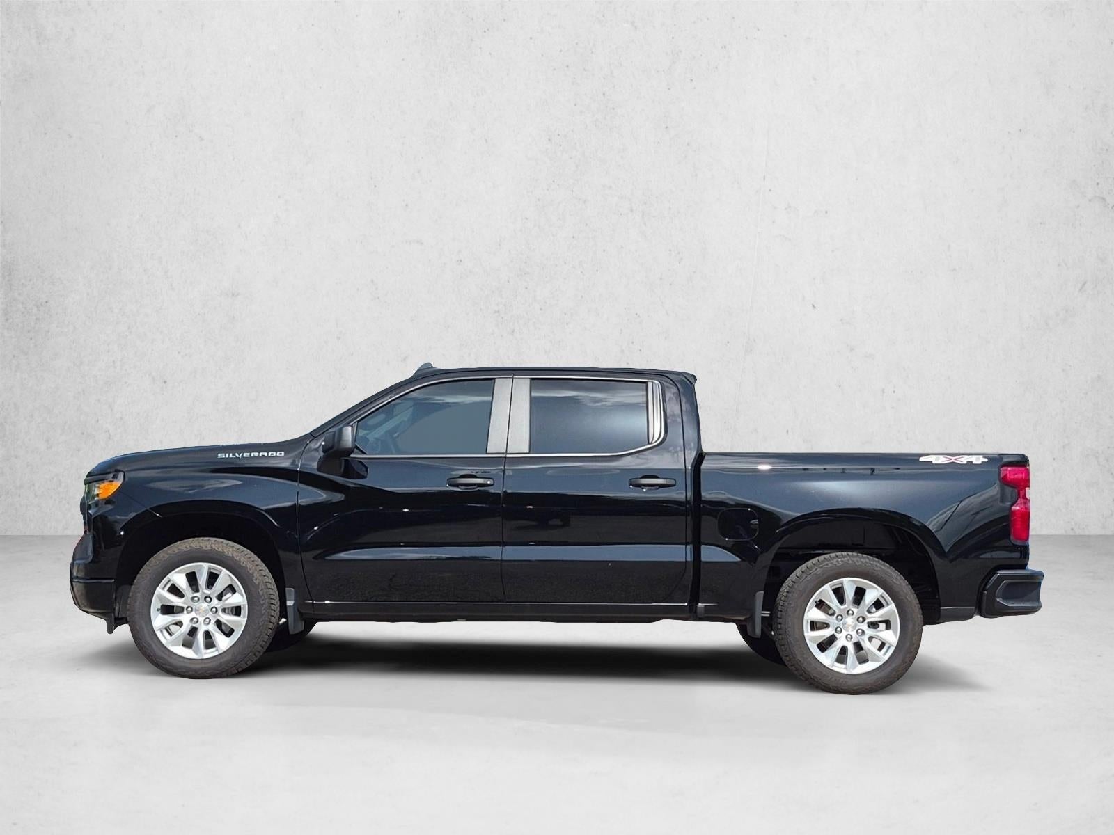 2026 Chevrolet Silverado 1500 Crew Cab Short Box 4-Wheel Drive Custom