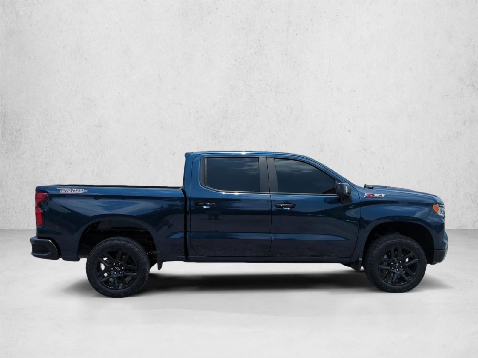 2023 Chevrolet Silverado 1500 Crew Cab Short Box 4-Wheel Drive LT Trail Boss