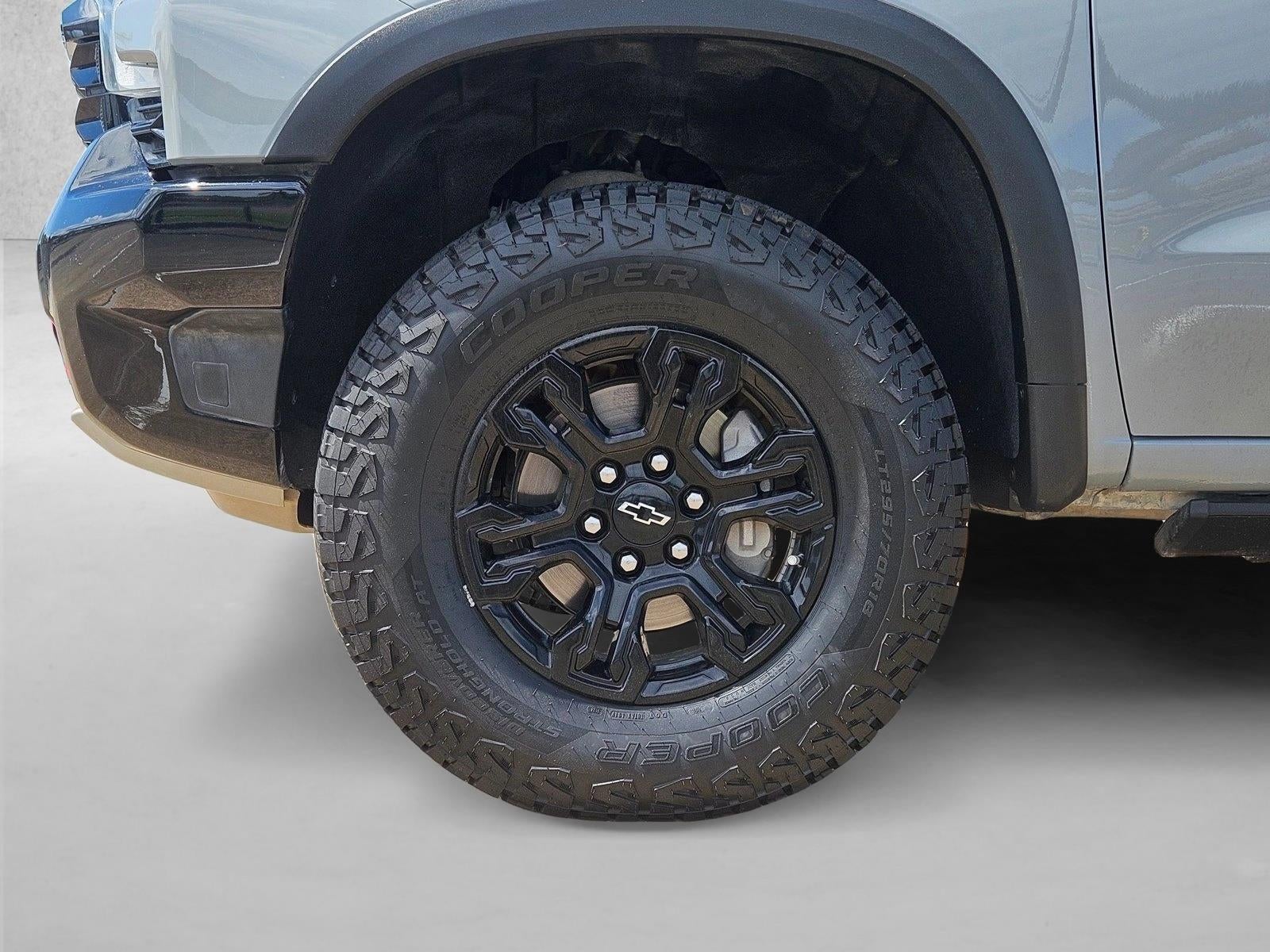 2024 Chevrolet Silverado 1500 Crew Cab Short Box 4-Wheel Drive ZR2