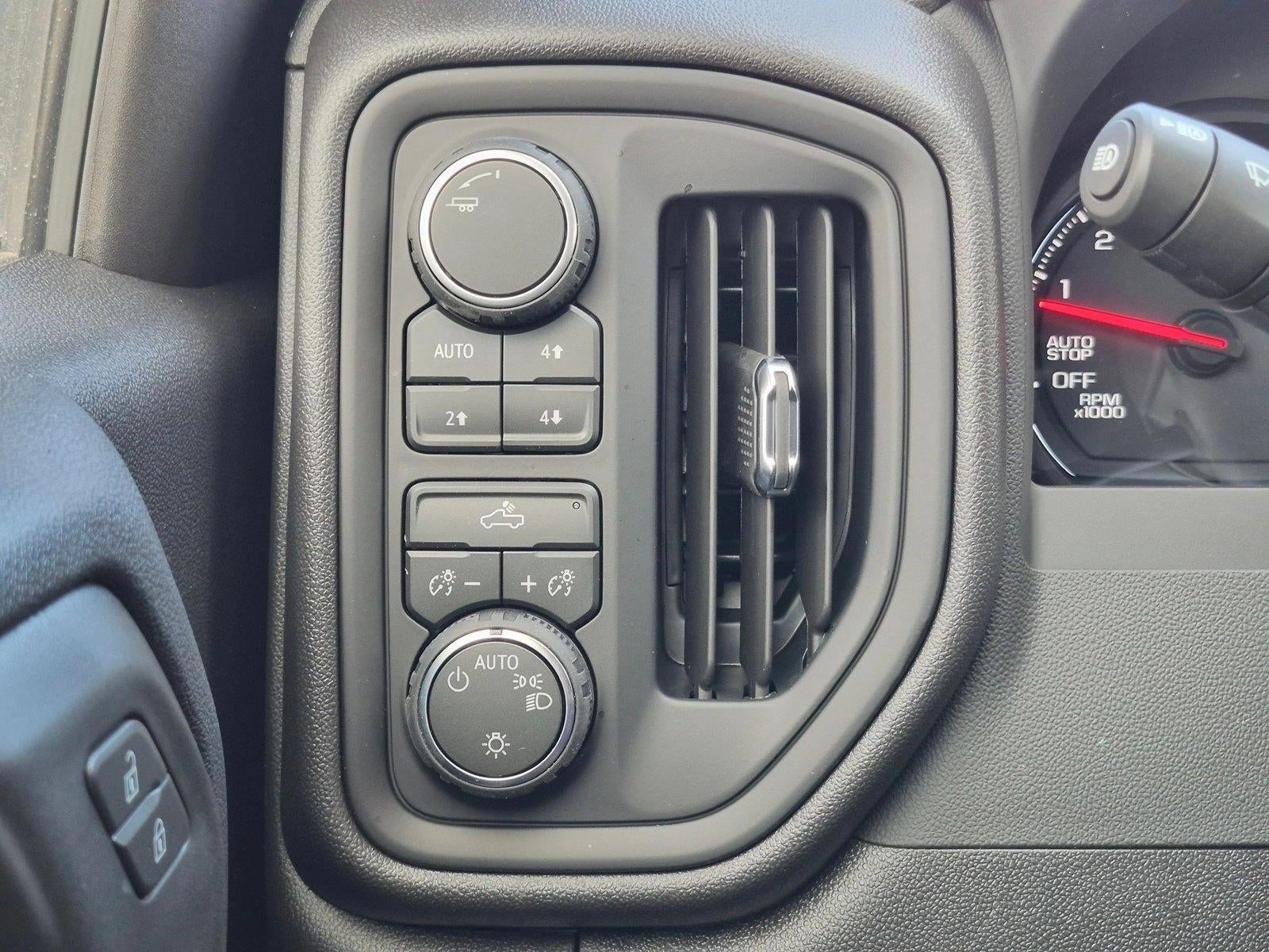 2026 Chevrolet Silverado 1500 Crew Cab Short Box 4-Wheel Drive Custom Trail Boss
