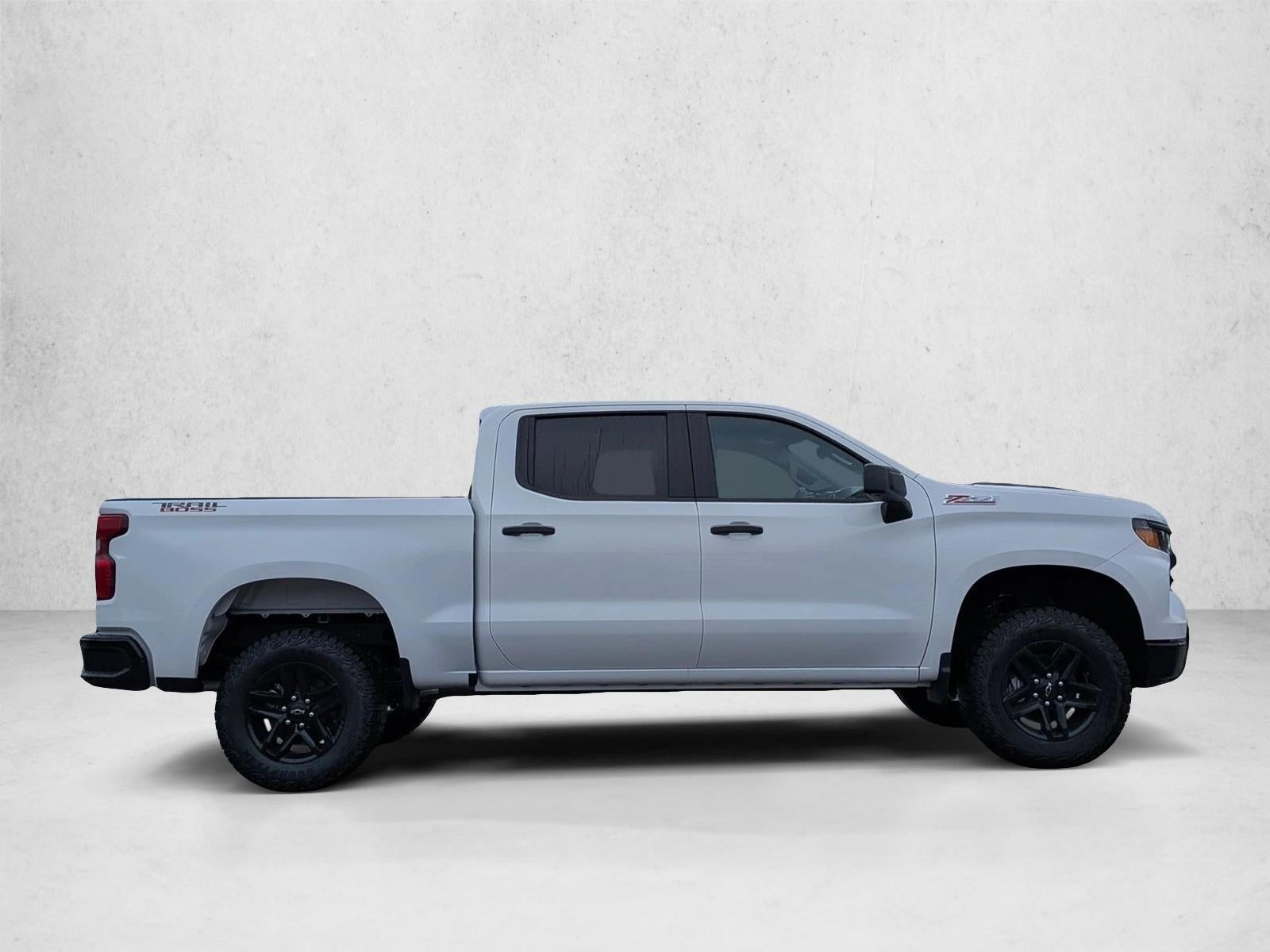 2026 Chevrolet Silverado 1500 Crew Cab Short Box 4-Wheel Drive Custom Trail Boss