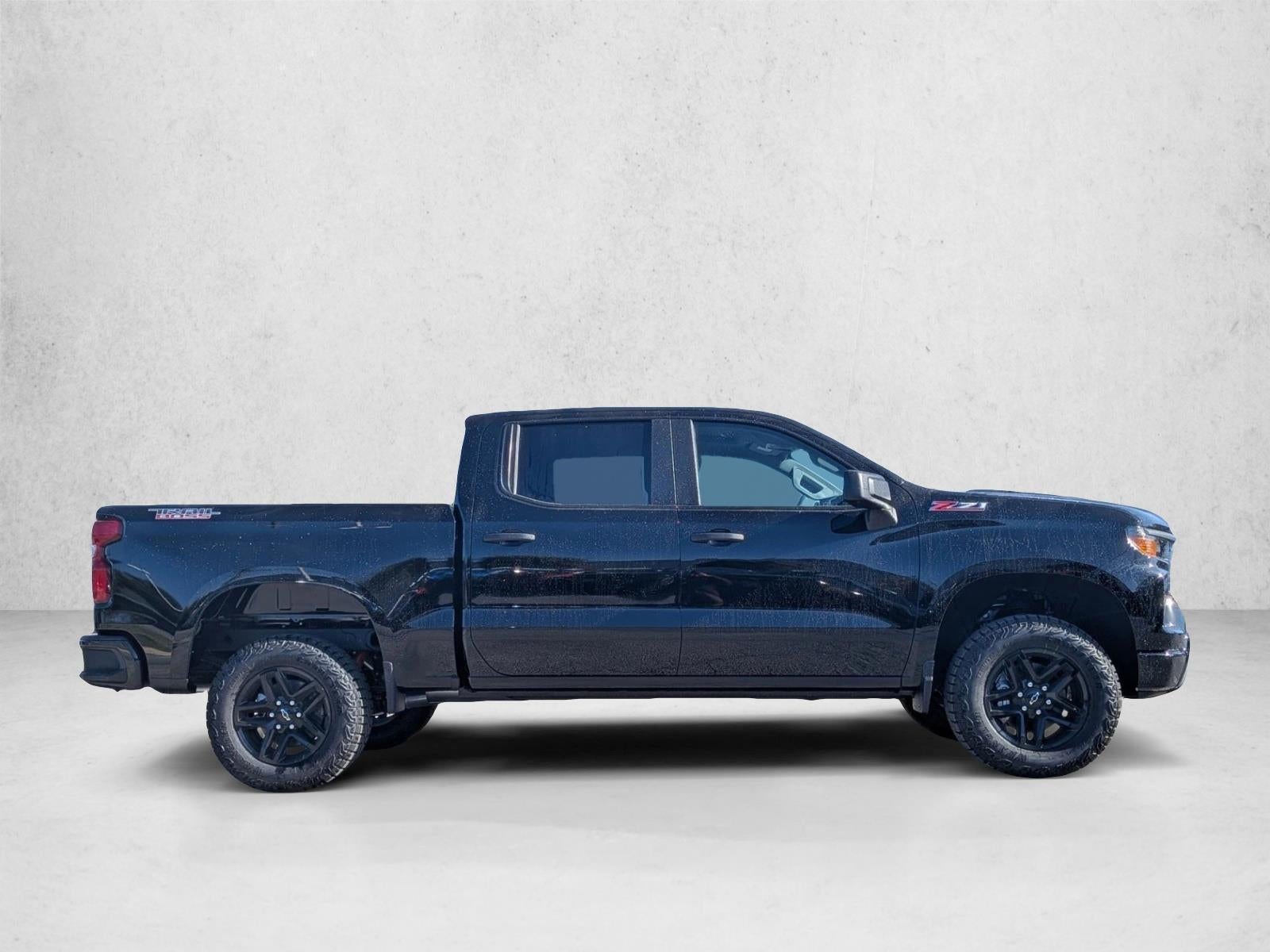 2026 Chevrolet Silverado 1500 Crew Cab Short Box 4-Wheel Drive Custom Trail Boss