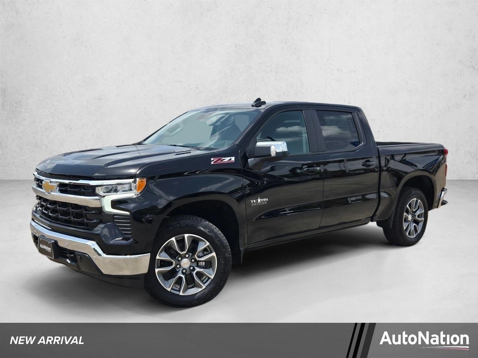 2026 Chevrolet Silverado 1500 Crew Cab Short Box 4-Wheel Drive LT 1LT