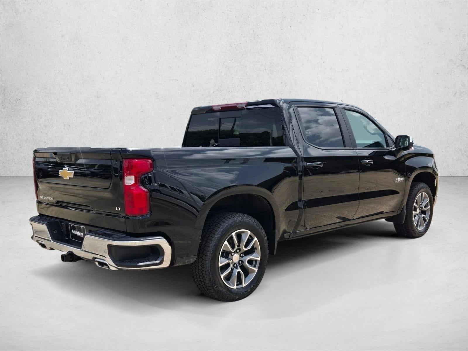 2026 Chevrolet Silverado 1500 Crew Cab Short Box 4-Wheel Drive LT 1LT