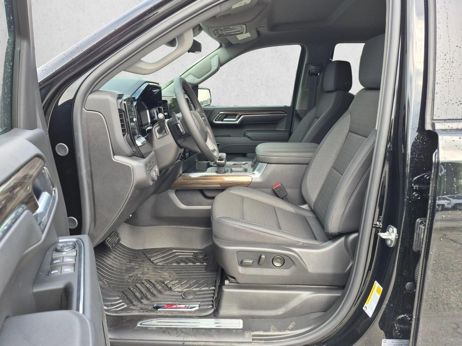 2026 Chevrolet Silverado 1500 Crew Cab Short Box 4-Wheel Drive LT Trail Boss