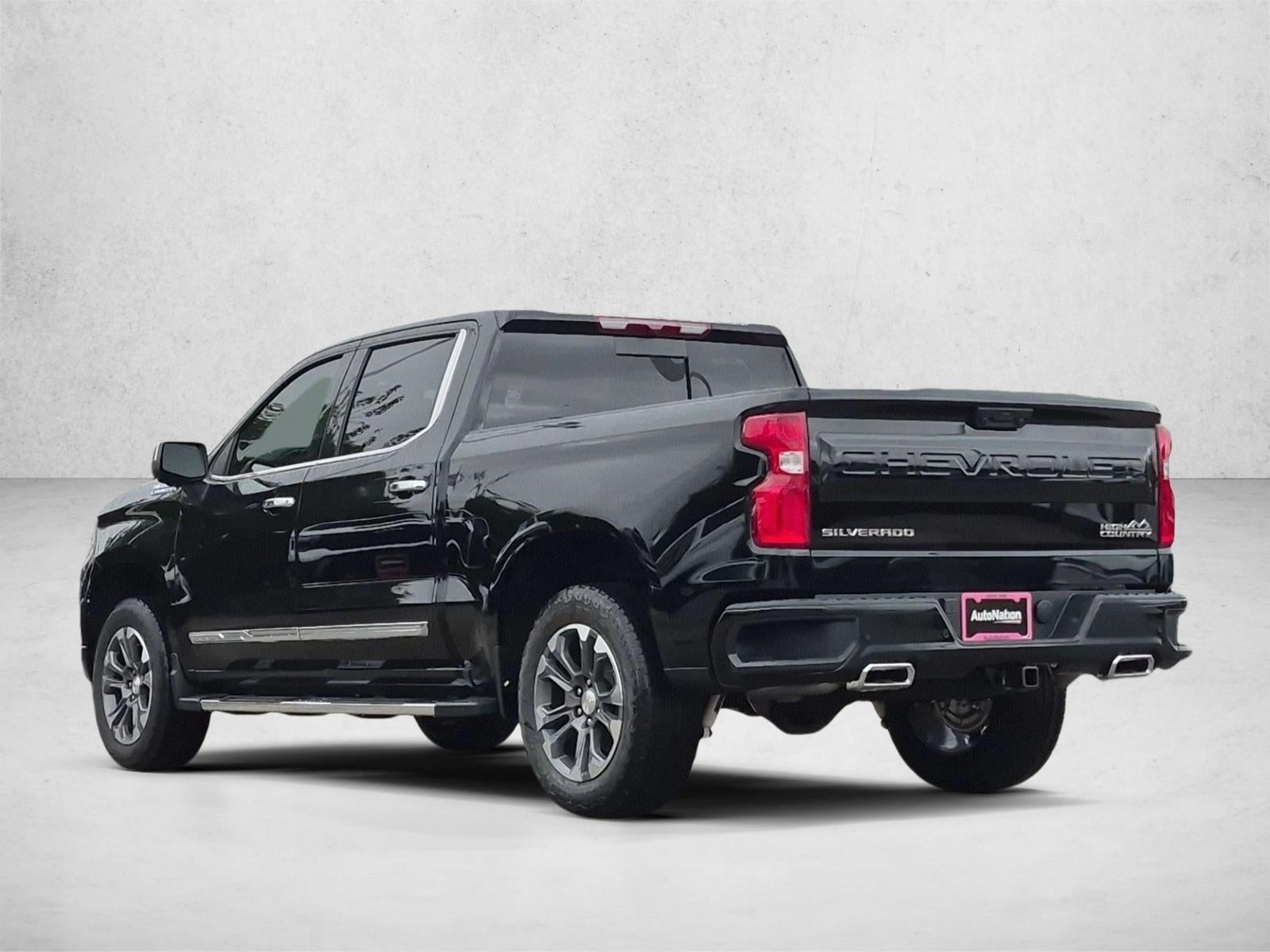 2026 Chevrolet Silverado 1500 Crew Cab Short Box 4-Wheel Drive High Country