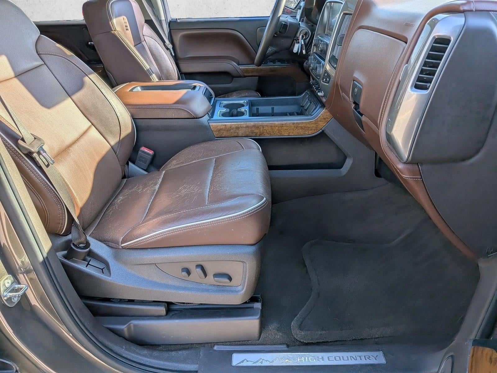 2015 Chevrolet Silverado 1500 Crew Cab Short Box 4-Wheel Drive High Country