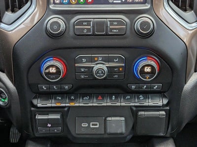 2021 Chevrolet Silverado 1500 Crew Cab Short Box 4-Wheel Drive High Country