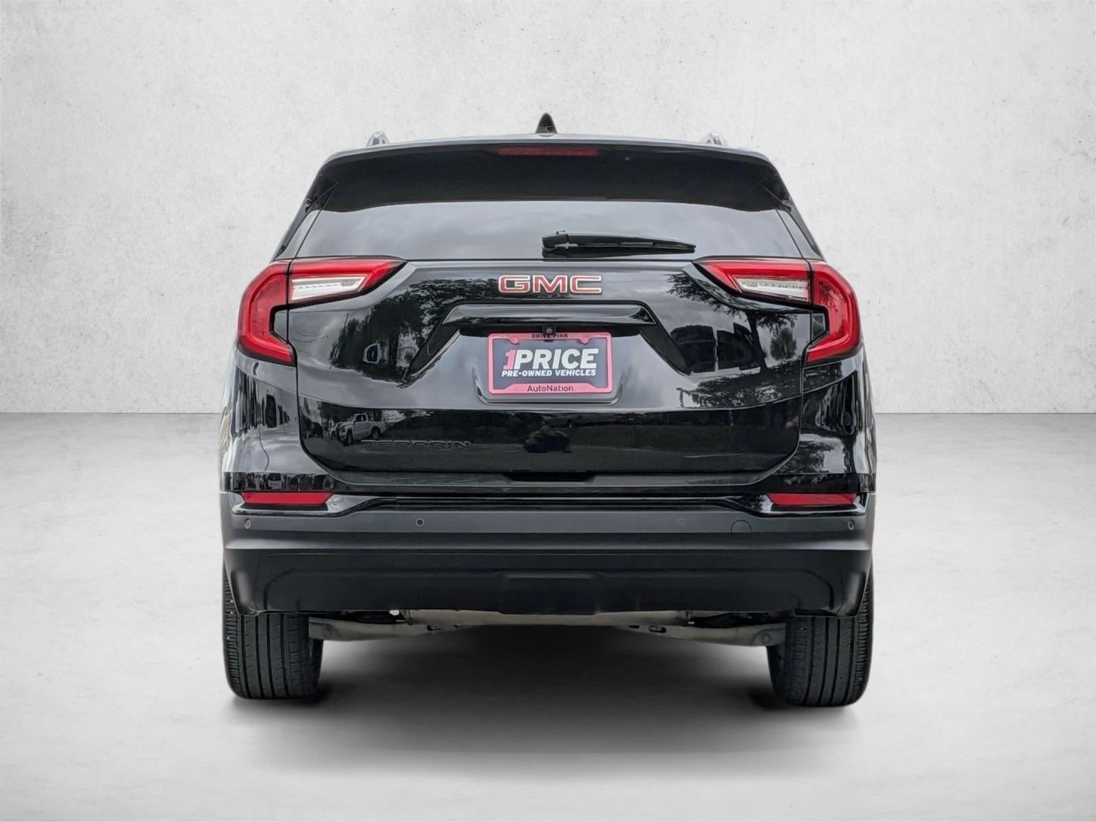 2024 GMC Terrain FWD 4dr SLT