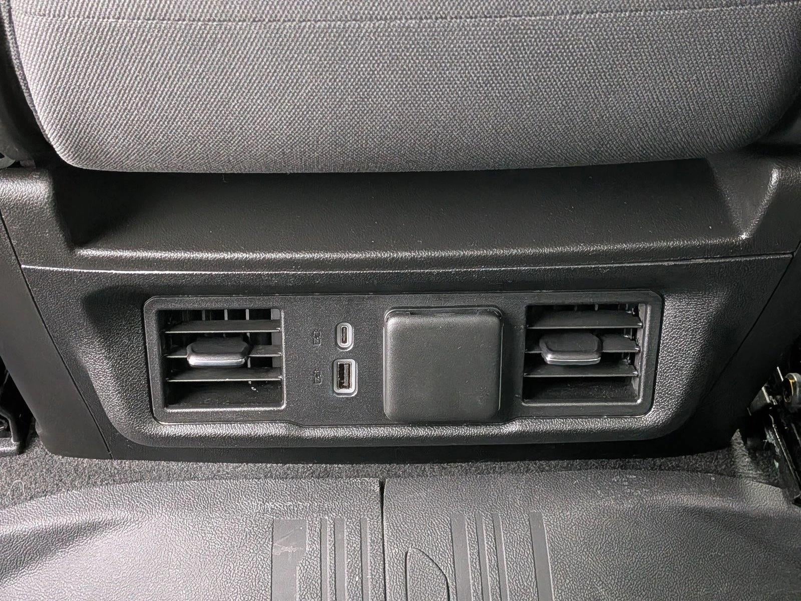 2024 GMC Sierra 1500 Crew Cab Short Box 2-Wheel Drive Elevation