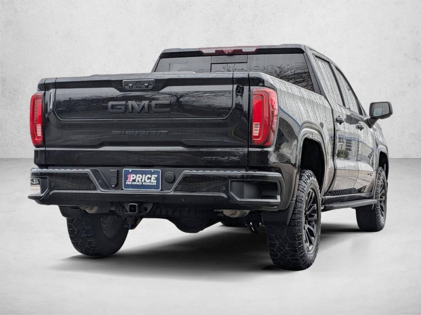 2022 GMC Sierra 1500 Crew Cab Short Box 4-Wheel Drive AT4X