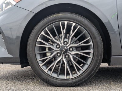 2024 Kia Forte GT-Line IVT