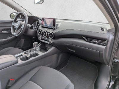2025 Nissan Sentra SV CVT