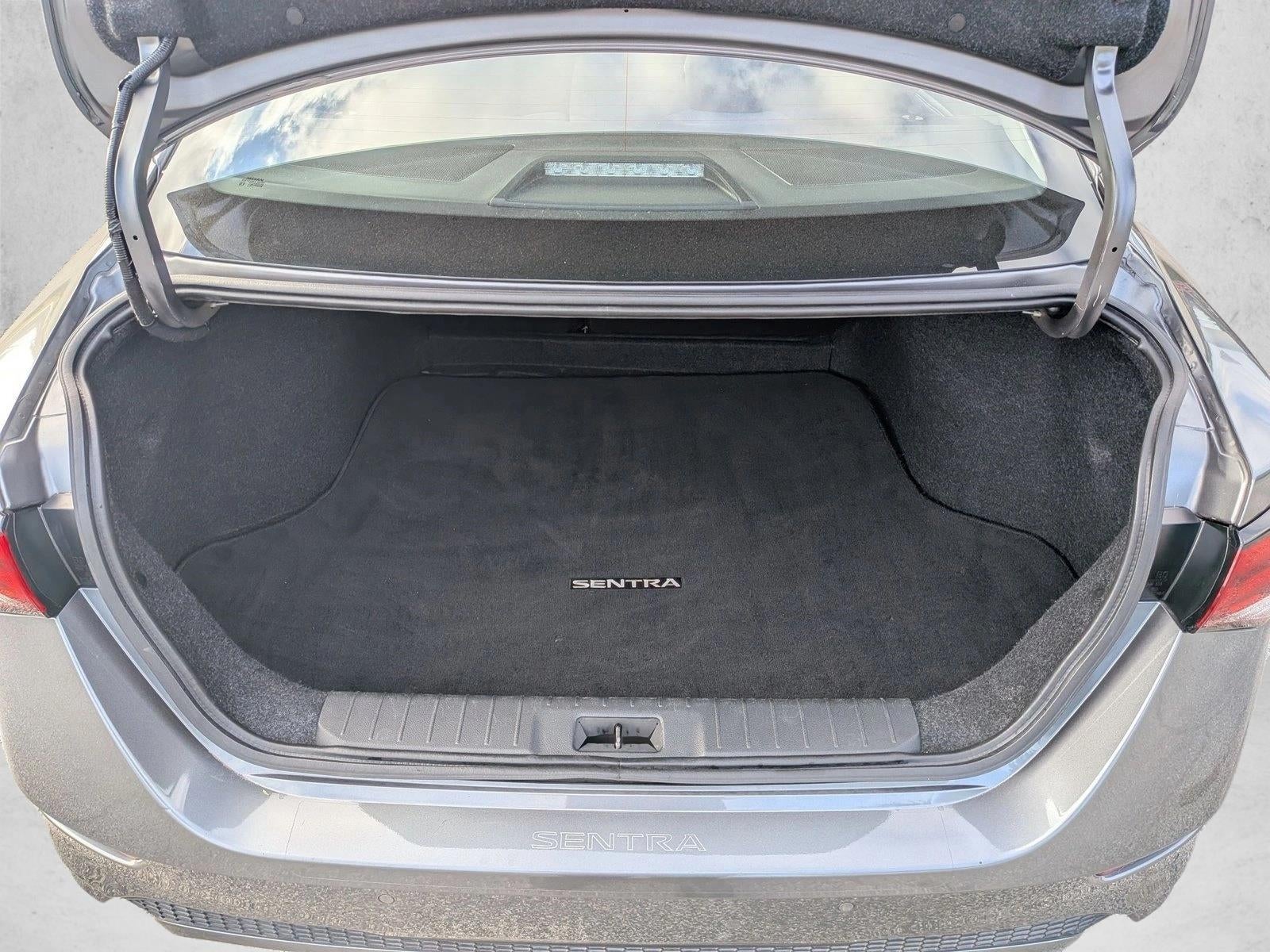 2022 Nissan Sentra SR CVT