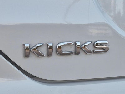 2023 Nissan Kicks SV FWD