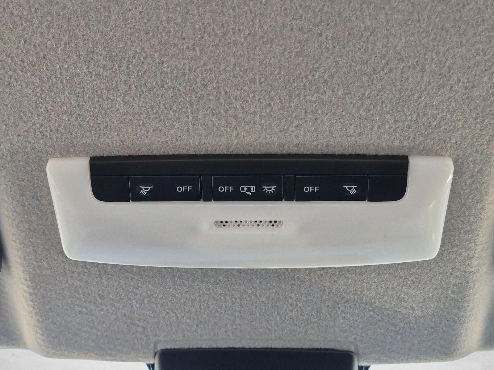 2023 Nissan Kicks SV FWD
