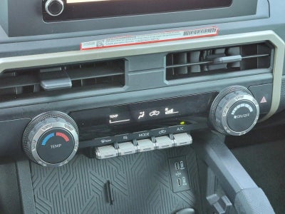 2024 Toyota Tacoma 2WD SR Double Cab 5' Bed AT (Natl)