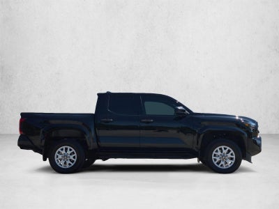 2024 Toyota Tacoma 2WD SR Double Cab 5' Bed AT (Natl)