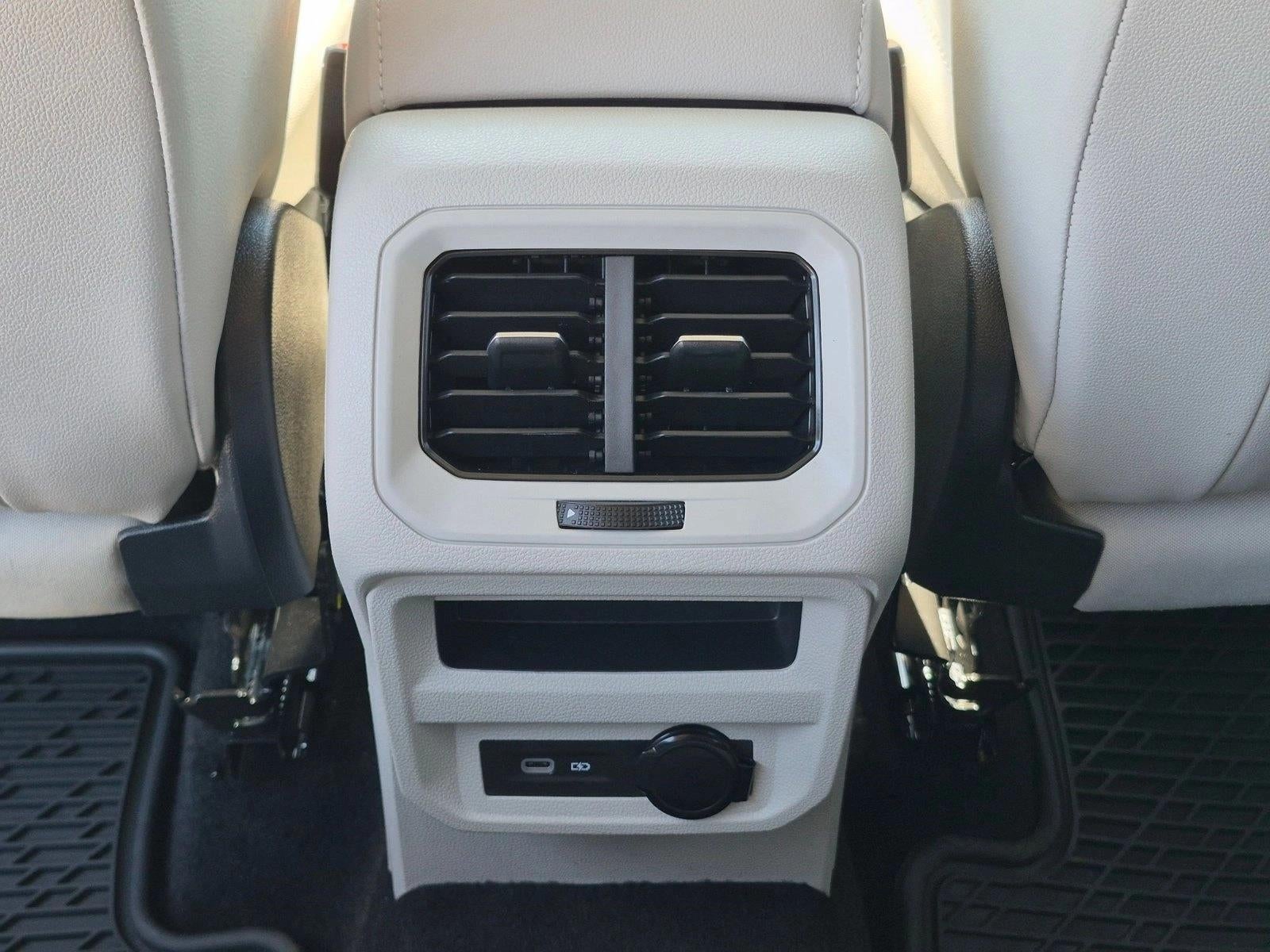 2023 Volkswagen Tiguan 2.0T SE FWD
