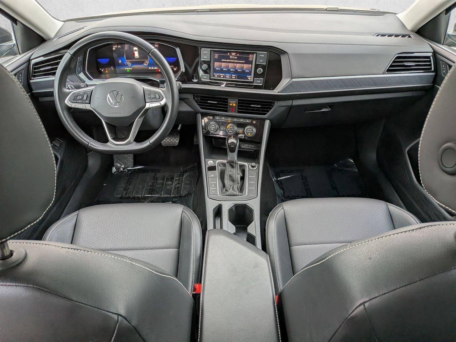 2024 Volkswagen Jetta SE Auto