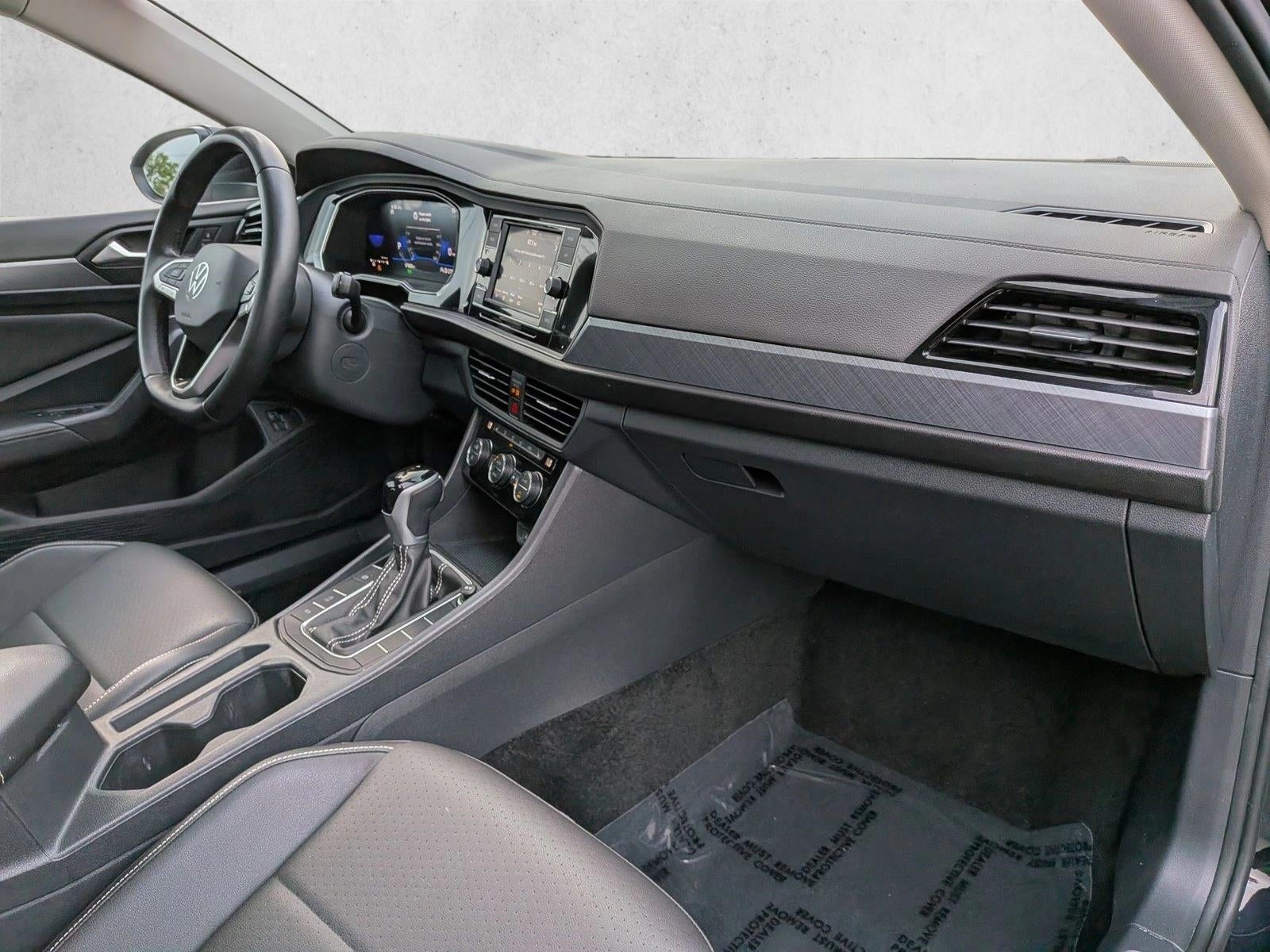 2024 Volkswagen Jetta SE Auto