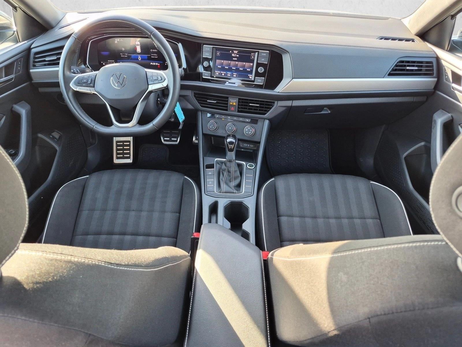 2024 Volkswagen Jetta Sport Auto