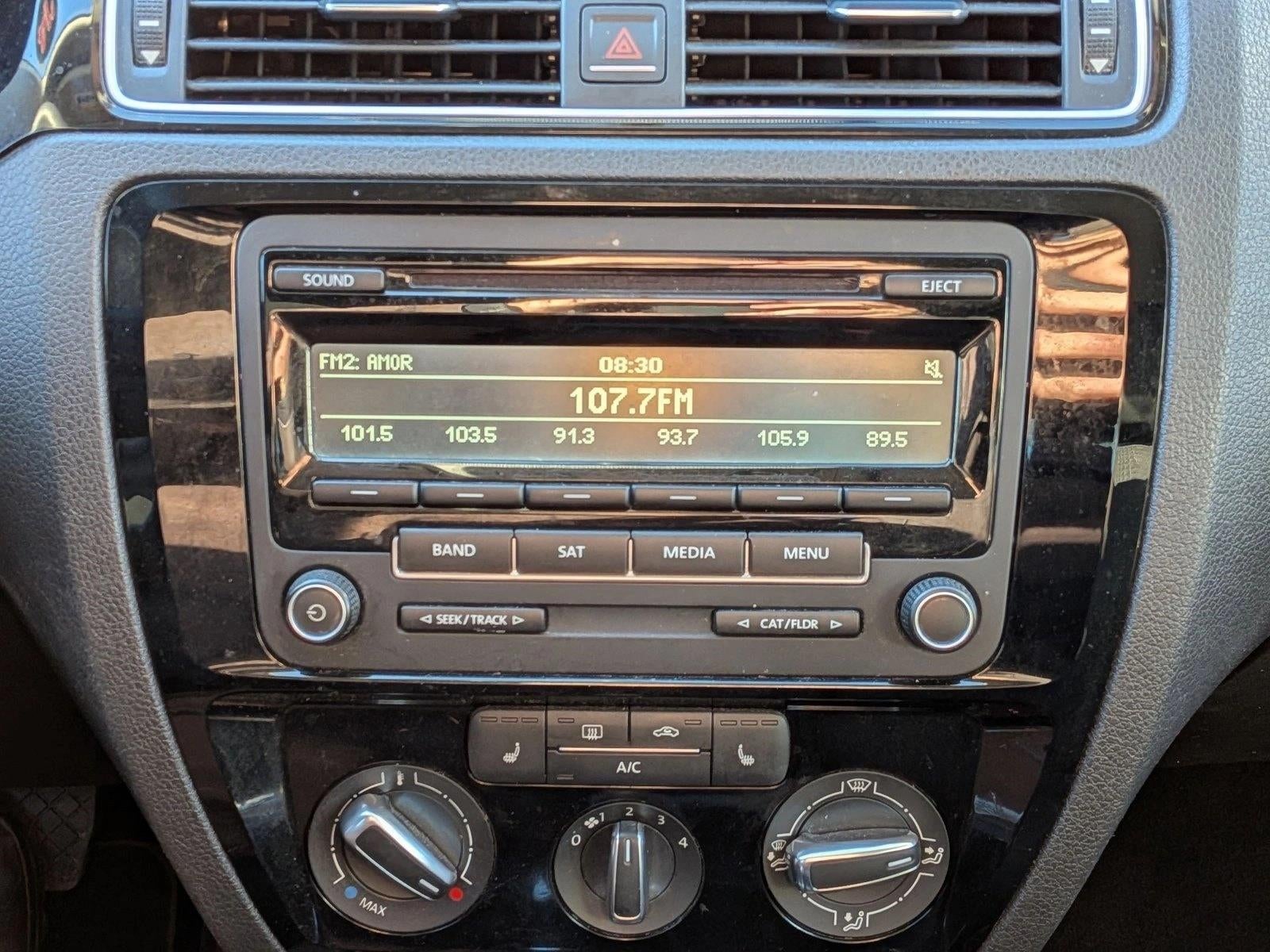 2015 Volkswagen Jetta 4dr DSG 2.0L TDI S Sedan