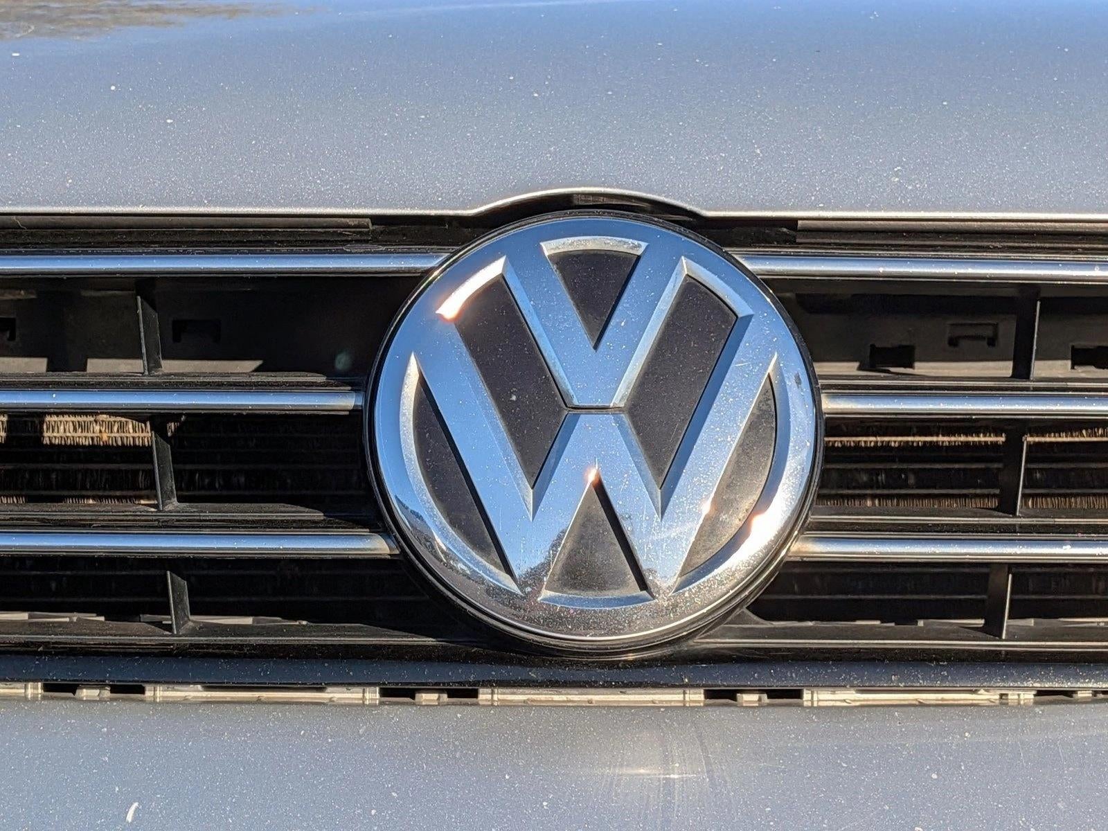 2015 Volkswagen Jetta 4dr DSG 2.0L TDI S Sedan