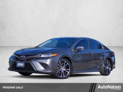2018 Toyota Camry SE Auto (SE)