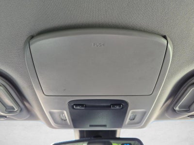 2018 Toyota Camry SE Auto (SE)