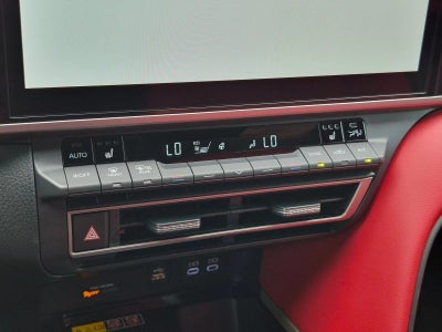 2025 Toyota Camry XSE (Natl)