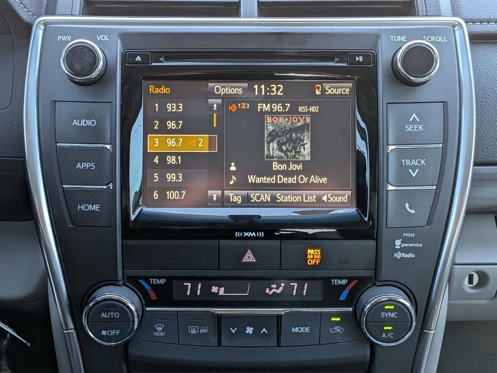 2016 Toyota Camry 4dr Sdn I4 Auto XLE (SE)