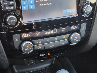 2016 Nissan Rogue AWD 4dr SL