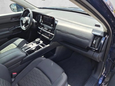 2025 Nissan Pathfinder SV 2WD