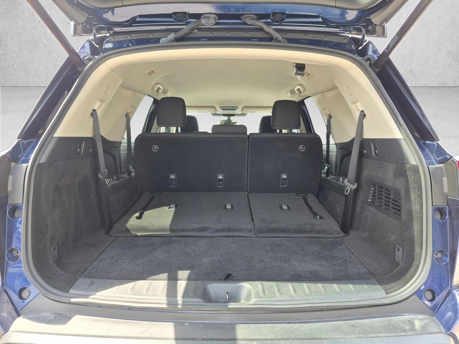 2025 Nissan Pathfinder SV 2WD