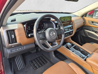 2025 Nissan Pathfinder Platinum 4WD