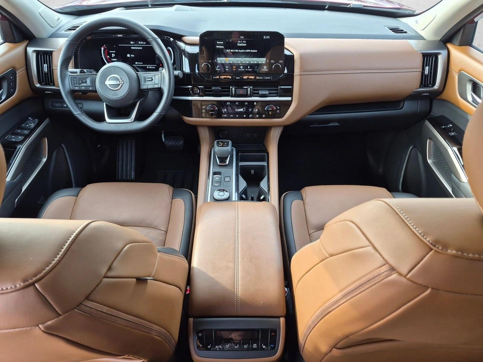 2025 Nissan Pathfinder Platinum 4WD