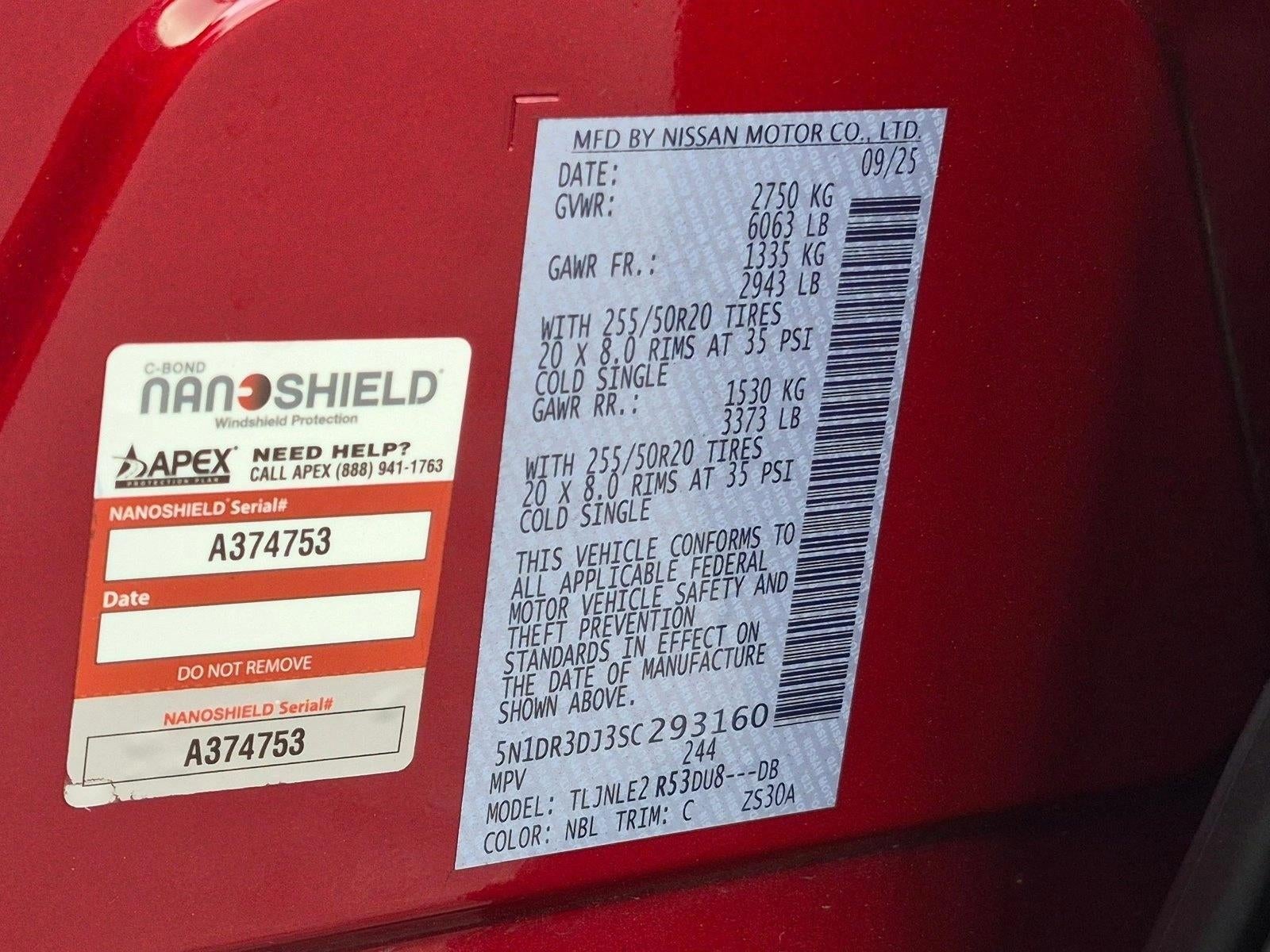 2025 Nissan Pathfinder Platinum 4WD