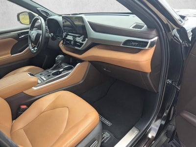2021 Toyota Highlander Hybrid Platinum AWD (Natl)