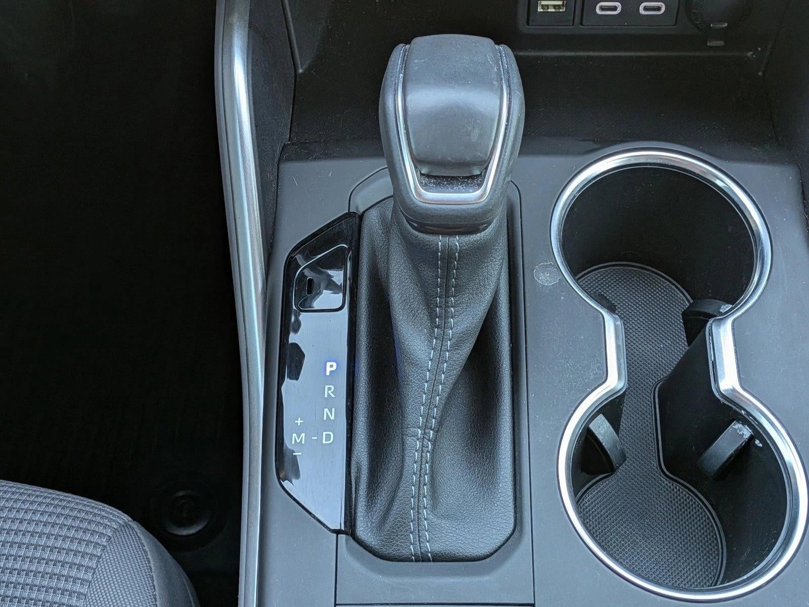 2023 Toyota Highlander LE FWD (GS)