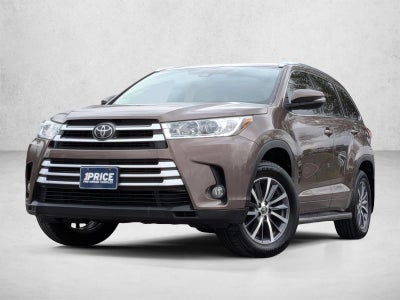 2017 Toyota Highlander XLE V6 FWD (Natl)