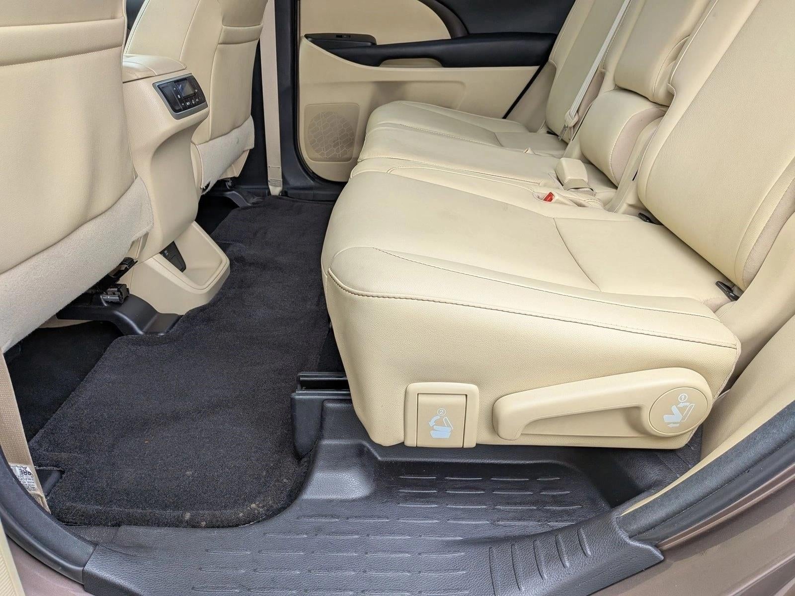 2017 Toyota Highlander XLE V6 FWD (Natl)