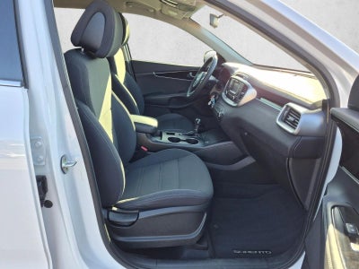 2016 Kia Sorento FWD 4dr 2.4L LX