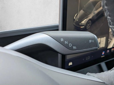 2025 Tesla Model Y Long Range AWD *Ltd Avail*