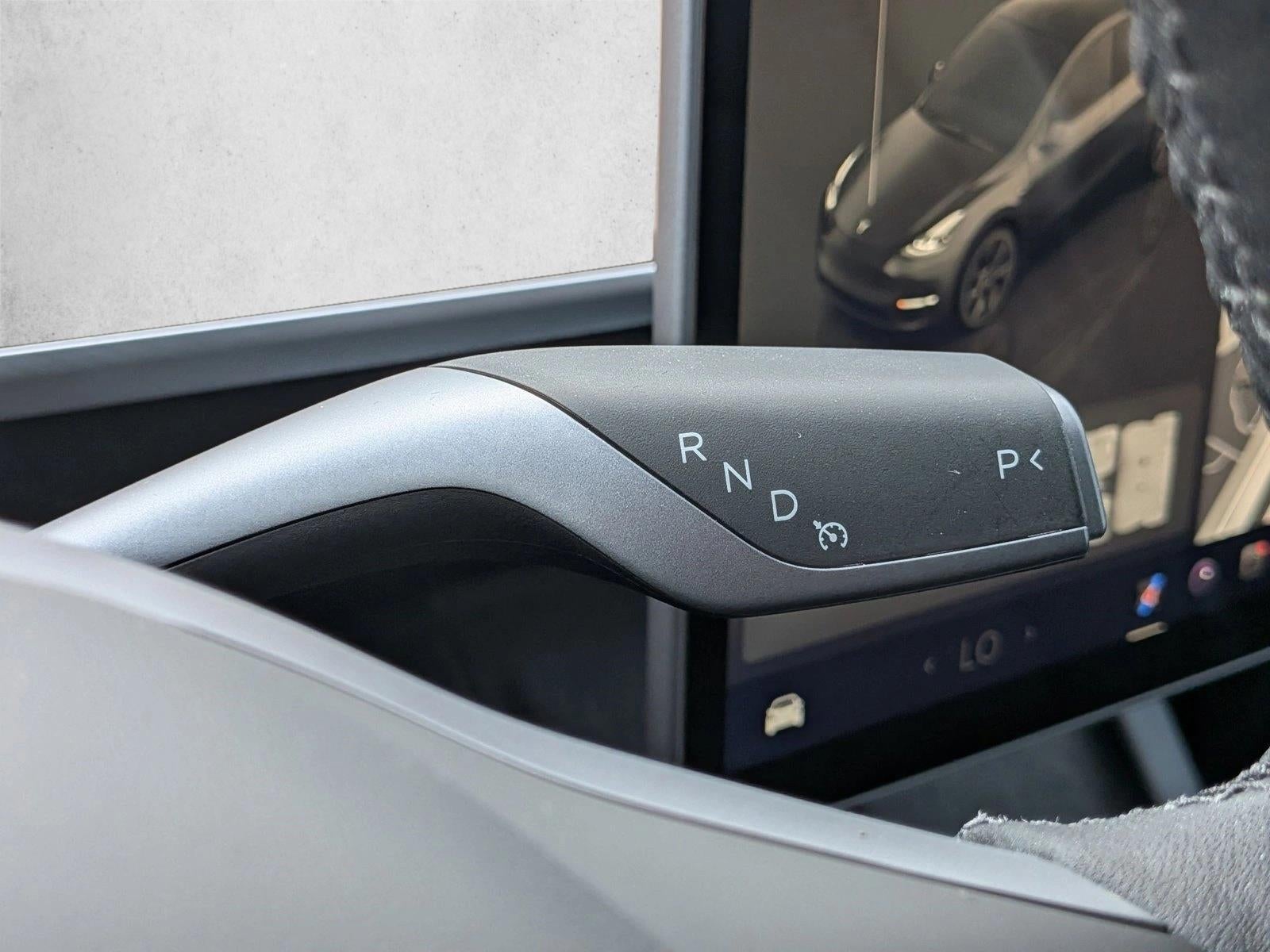 2025 Tesla Model Y Long Range AWD *Ltd Avail*