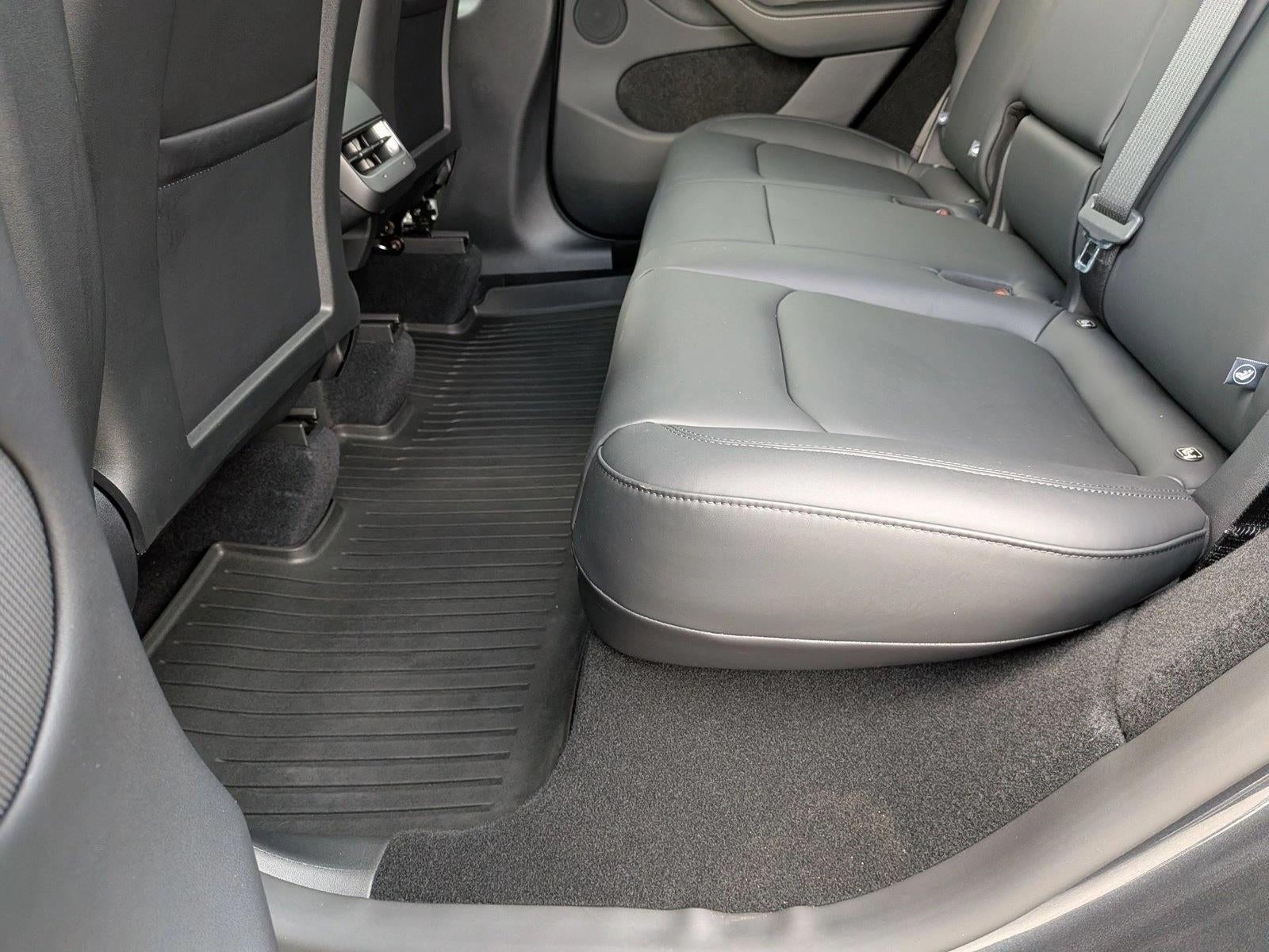 2025 Tesla Model Y Long Range AWD *Ltd Avail*