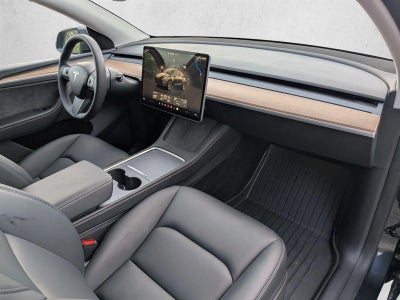 2025 Tesla Model Y Long Range AWD *Ltd Avail*